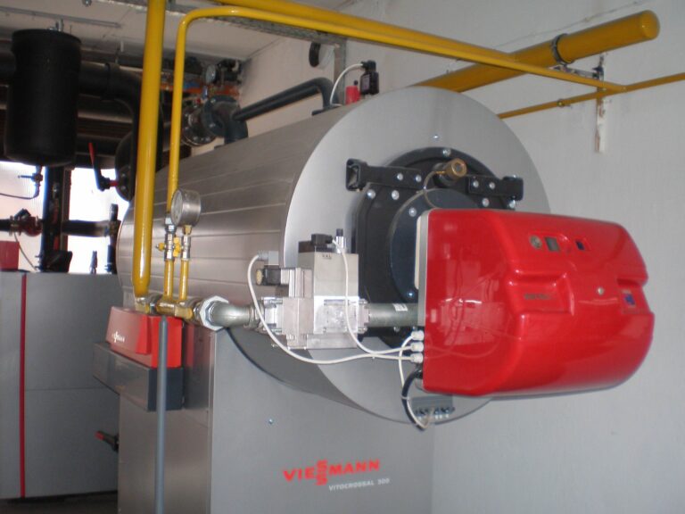 Vitocrossal 300 kondenzációs kazán 508kW